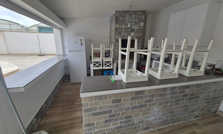 Resale - Villa -
Dolores