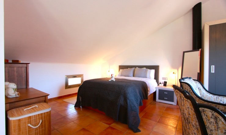 Herverkoop - Herenhuis -
Calpe