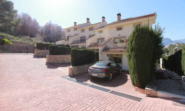 Herverkoop - Herenhuis -
Calpe