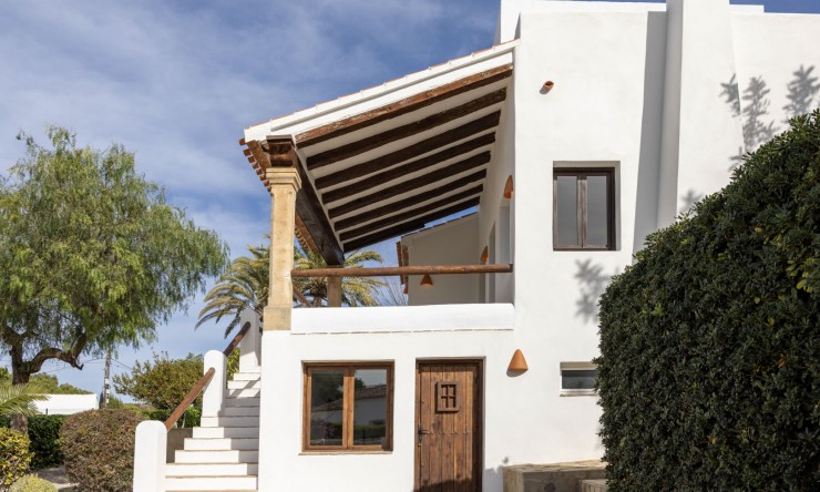 Wiederverkauf - Villa -
Jávea - Tosalet