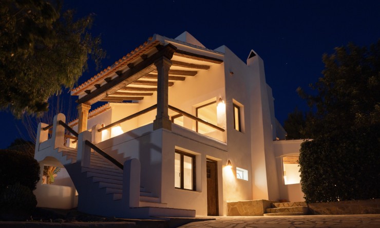 Wiederverkauf - Villa -
Jávea - Tosalet