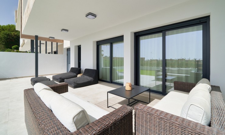 Revente - Appartement -
Estepona