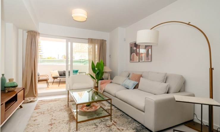 Herverkoop - Appartement -
Fuengirola
