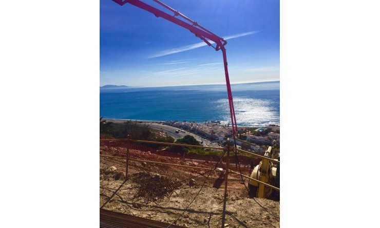 Resale - House -
Manilva