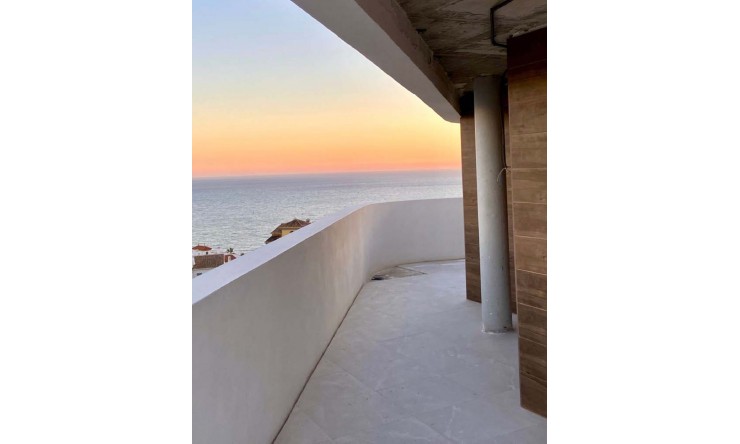 Revente - Appartement -
Benalmadena