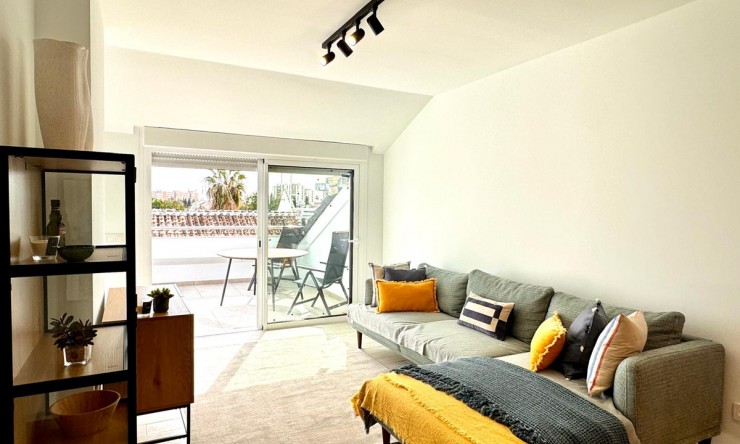 Herverkoop - Appartement -
Fuengirola