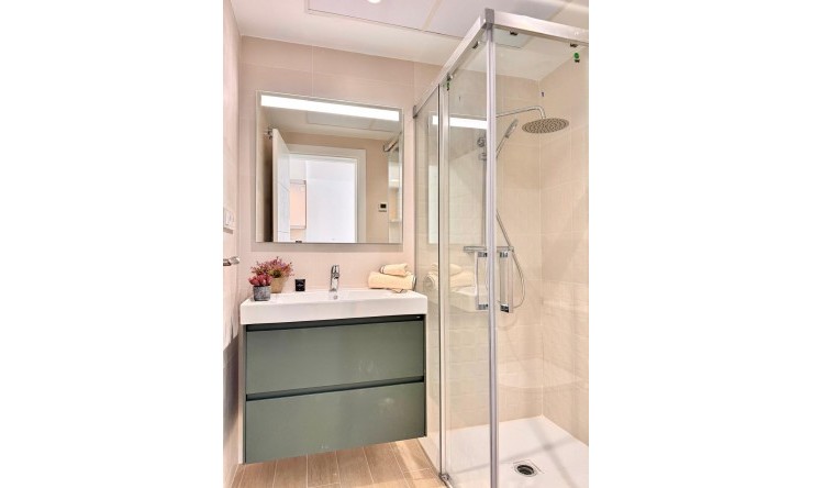 Herverkoop - Appartement -
Fuengirola
