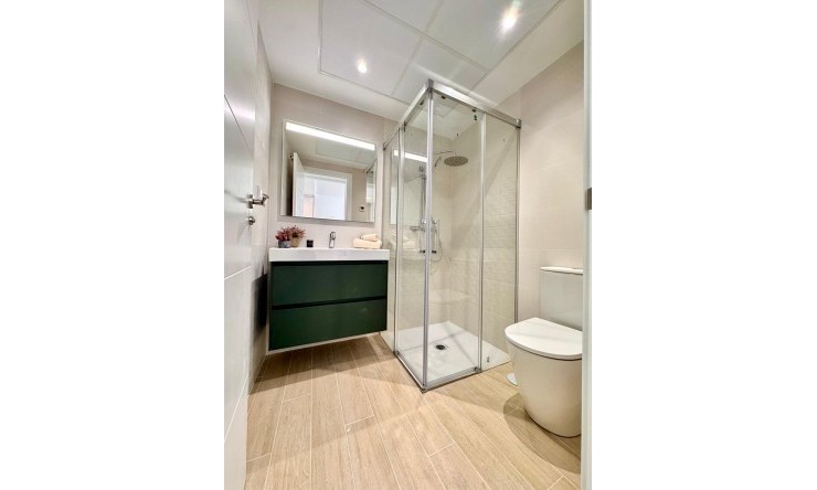 Herverkoop - Appartement -
Fuengirola