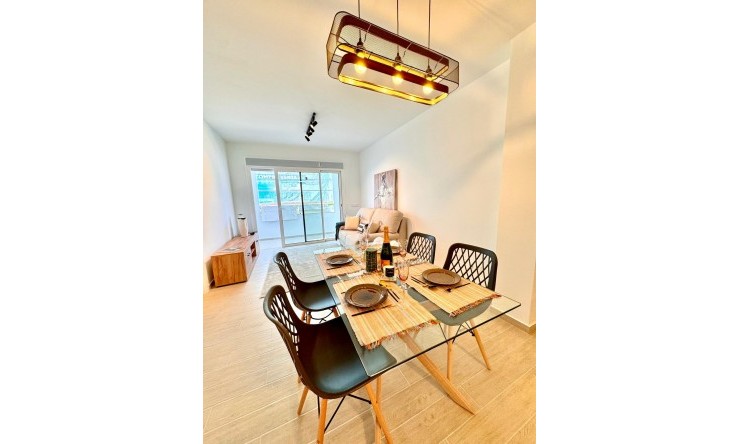 Herverkoop - Appartement -
Fuengirola
