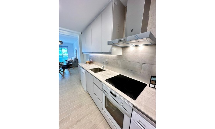 Herverkoop - Appartement -
Fuengirola