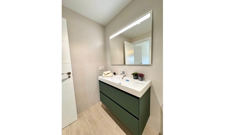 Herverkoop - Appartement -
Fuengirola