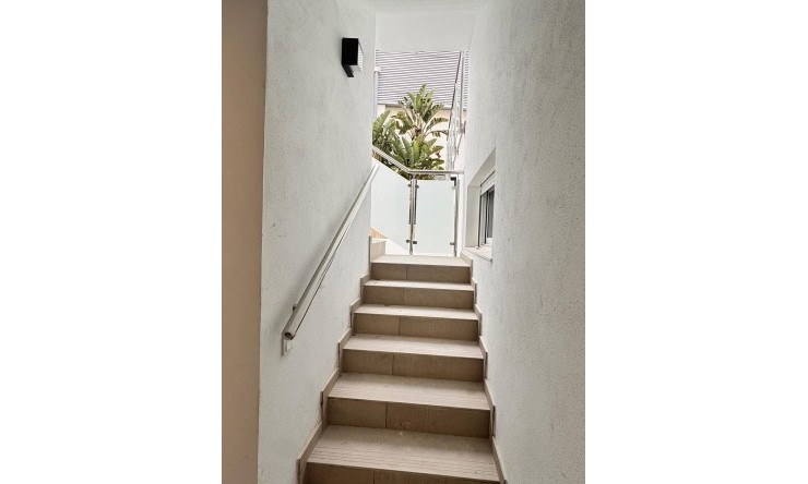 Herverkoop - Appartement -
Fuengirola