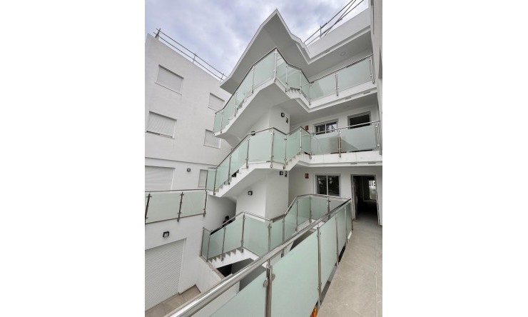 Herverkoop - Appartement -
Fuengirola