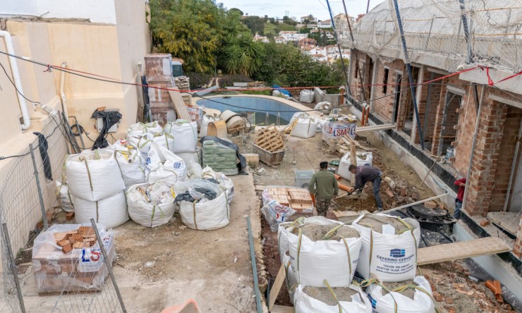 Resale - House -
Fuengirola