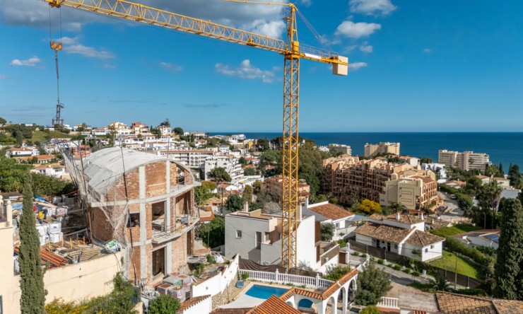 Resale - House -
Fuengirola