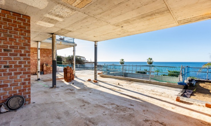 Resale - House -
Mijas Costa