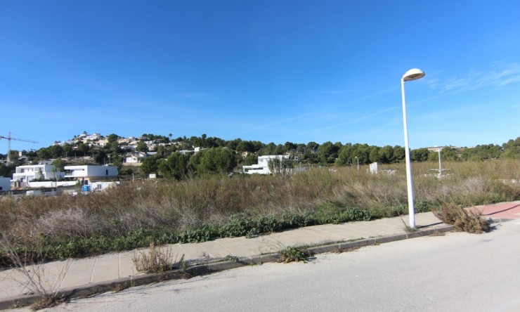Reventa - Parcela -
Moraira - Benimeit