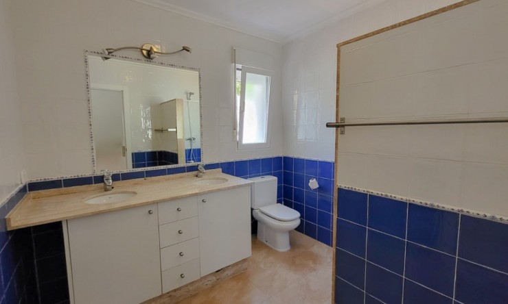 Revente - Villa -
Moraira - Sabatera