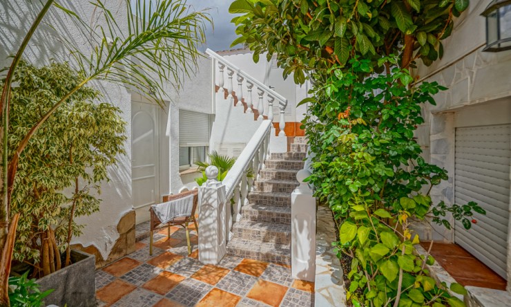 Revente - Commercial -
Calpe - Les Bassetes