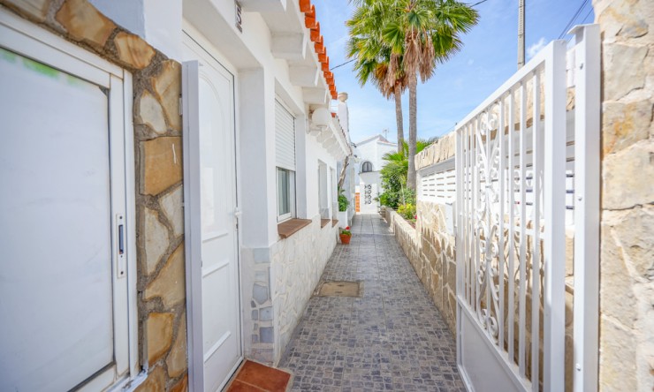 Revente - Commercial -
Calpe - Les Bassetes