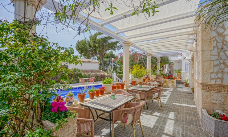 Revente - Commercial -
Calpe - Les Bassetes