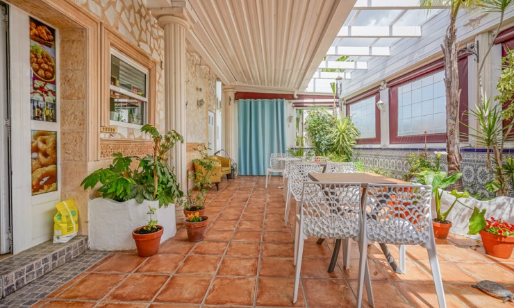 Revente - Commercial -
Calpe - Les Bassetes