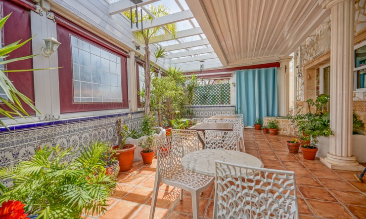 Revente - Commercial -
Calpe - Les Bassetes