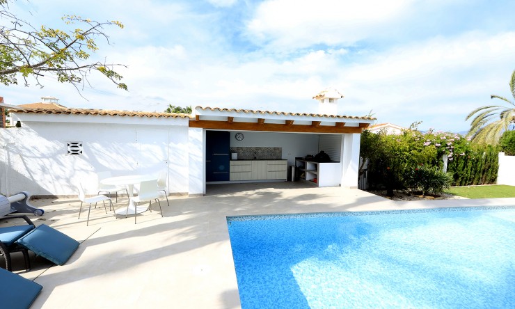 Revente - Villa -
Albir