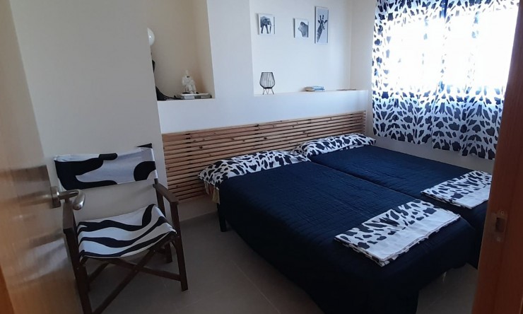 Herverkoop - Appartement -
Denia