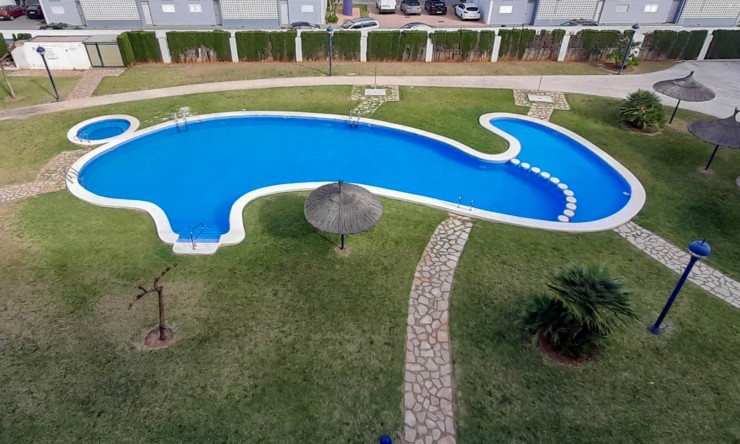 Herverkoop - Appartement -
Denia