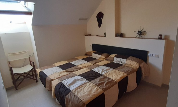 Herverkoop - Appartement -
Denia