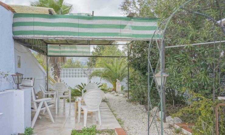 Resale - Villa -
Alcalalí