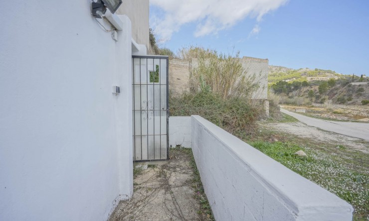 Resale - Villa -
Alcalalí