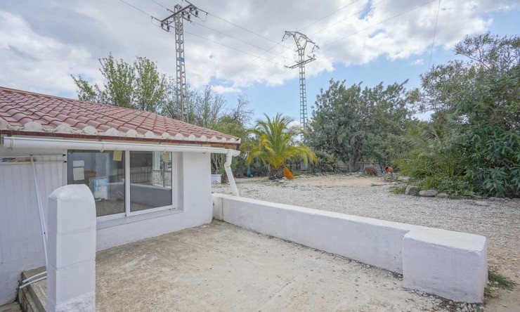 Resale - Villa -
Alcalalí