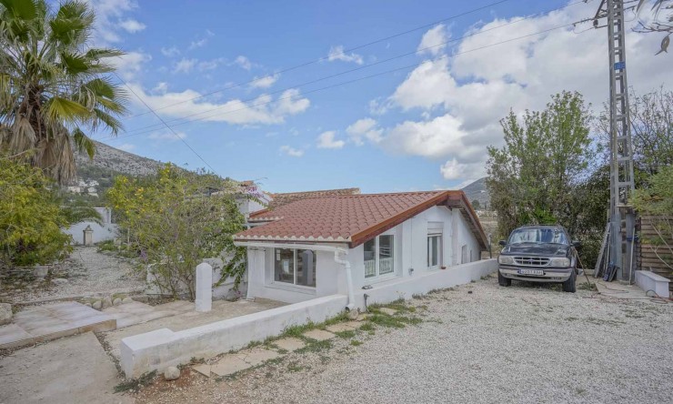 Resale - Villa -
Alcalalí