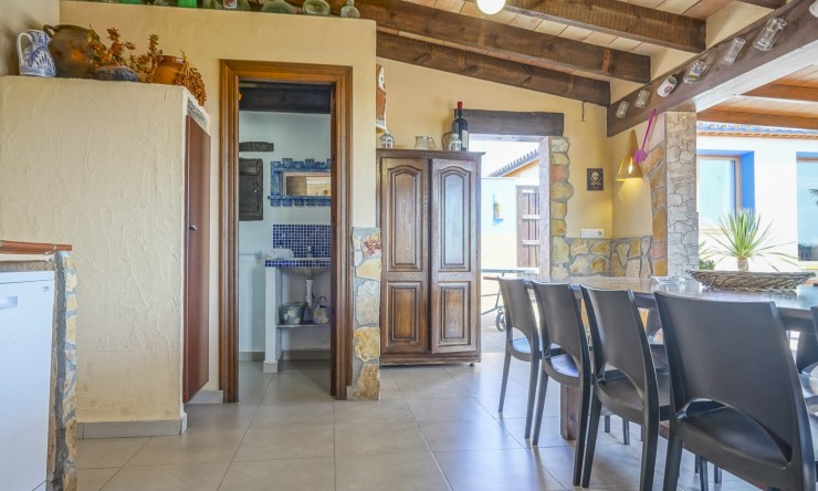 Reventa - Villa -
Benissa - La Fustera