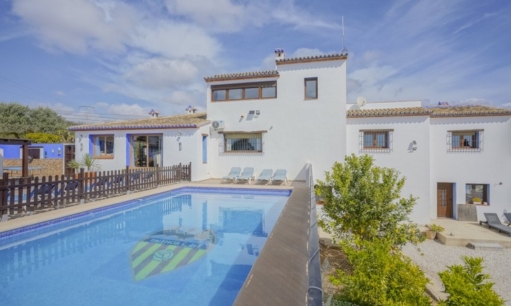 Reventa - Villa -
Benissa - La Fustera