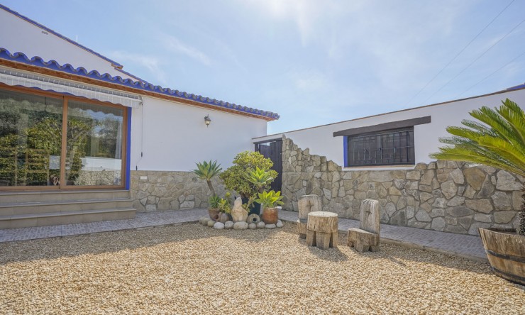 Reventa - Villa -
Benissa - La Fustera