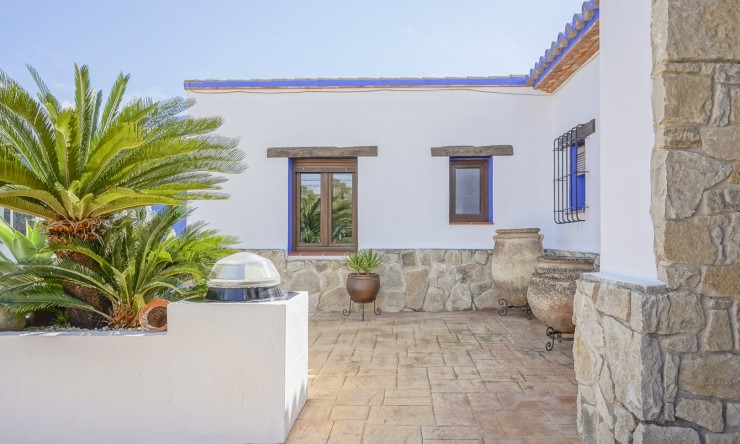 Reventa - Villa -
Benissa - La Fustera