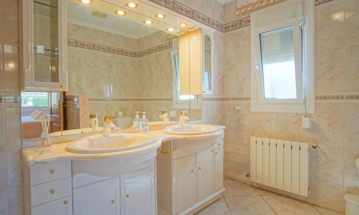 Reventa - Villa -
Benissa - Fustera