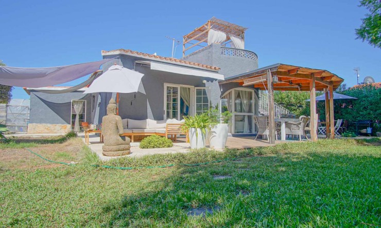 Resale - Villa -
Els Poblets
