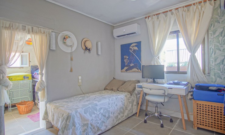 Resale - Villa -
Els Poblets