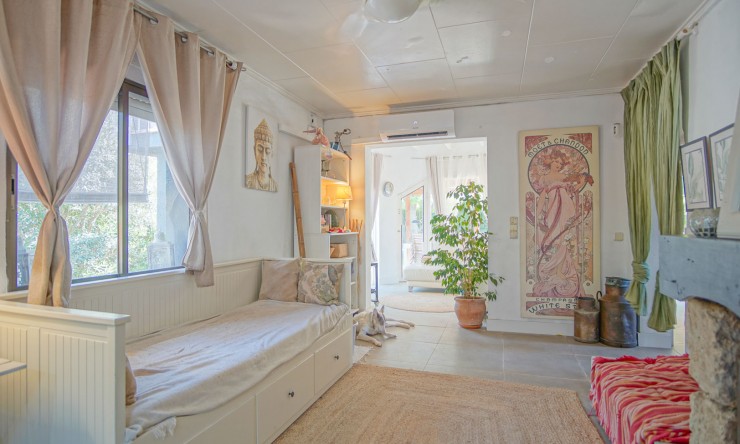Resale - Villa -
Els Poblets