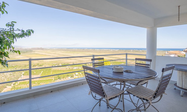 Reventa - Villa -
Pego - Monte Pego