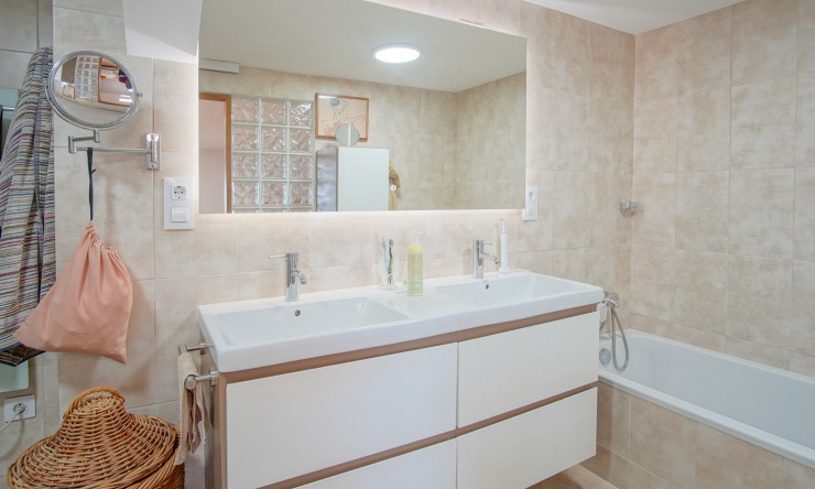 Reventa - Villa -
Pego - Monte Pego
