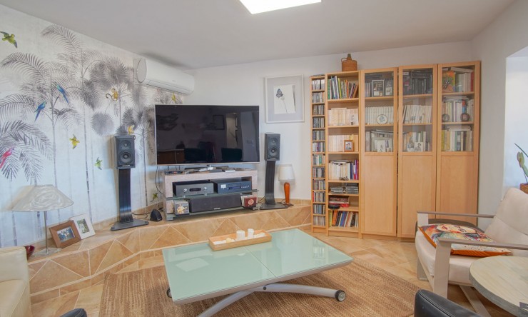 Reventa - Villa -
Pego - Monte Pego