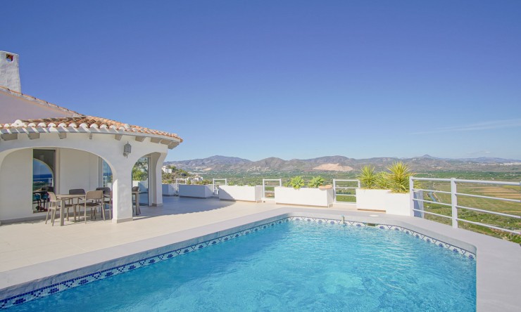 Reventa - Villa -
Pego - Monte Pego