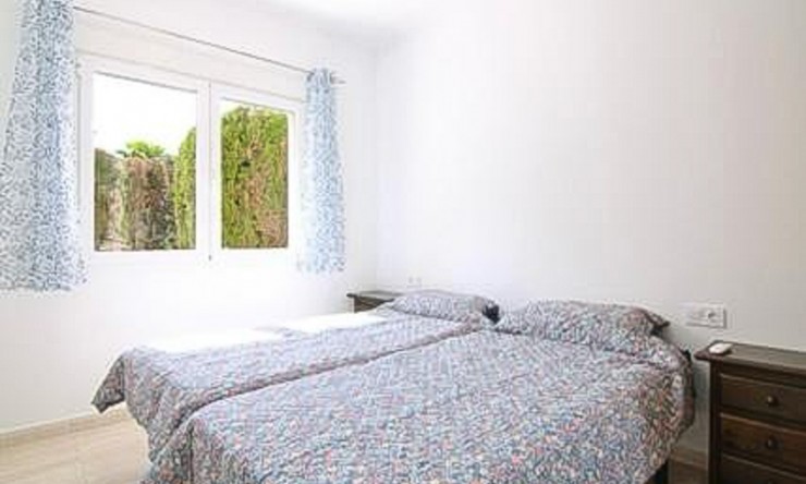 Wiederverkauf - Villa -
Calpe - Cometa III