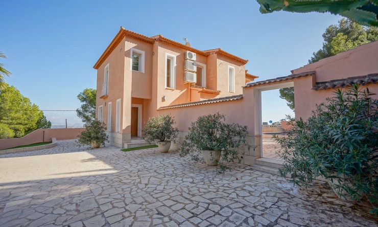 Reventa - Villa -
Calpe - Oltamar
