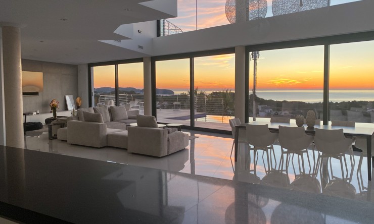 Reventa - Villa -
Benissa - La Fustera